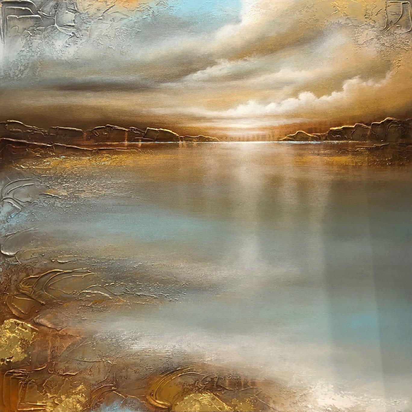 Linzy Arnott