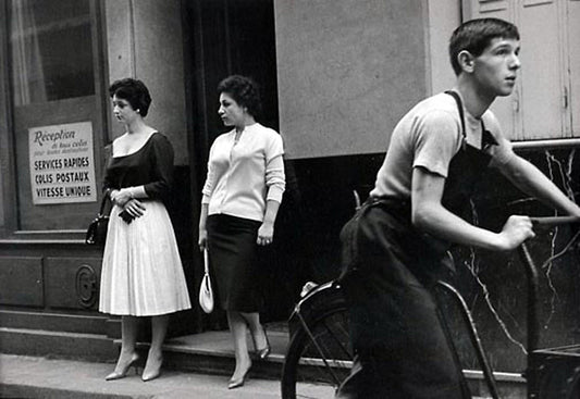 Brent Hannon photo Quick Service Women Paris 1956 Art Works Gallery